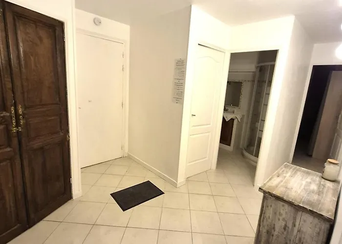 Apartmán Rez De Confort & Grand Exterieur